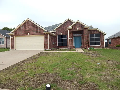 2704 Pyramid Ln Photo 1