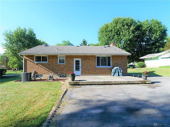 5th image of 4142 Middlebrook Dr