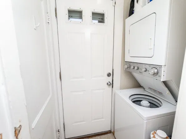 97 Trowbridge St, Cambridge, MA 02138