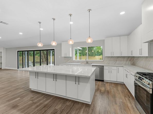 8219 Wateka Cir