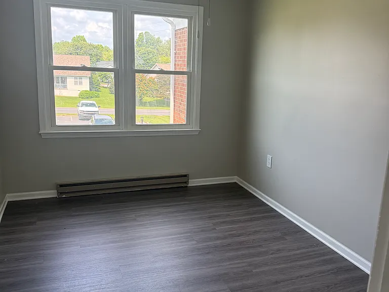 56 Rockridge Ct #11 — Photo 4