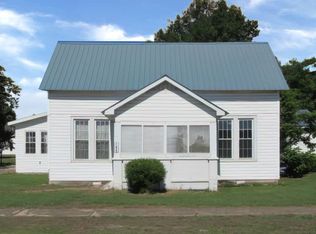 108 N Allen St, Bernie, MO 63822