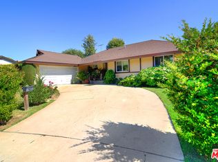 22320 Mandell St, Canoga Park, CA 91304