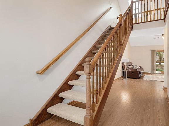 4th image of 3044 Carlton Ct