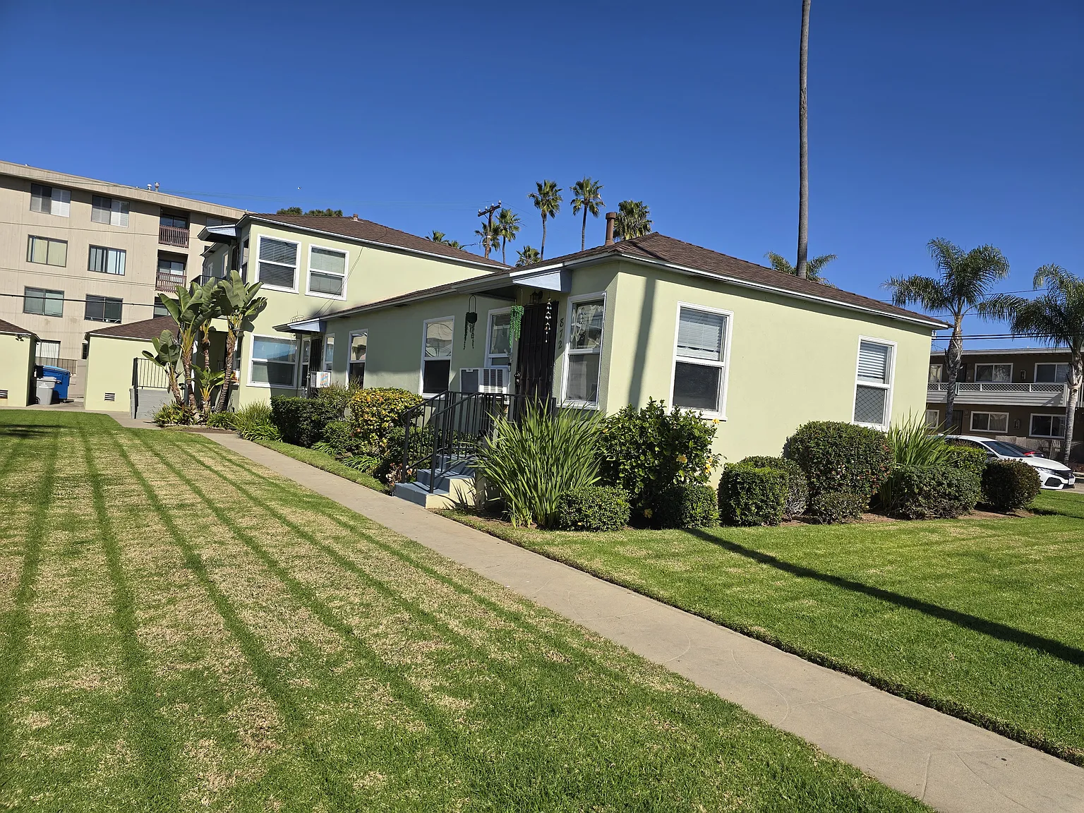 870 Reed Ave — Photo 1