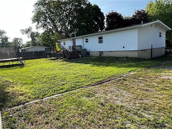 5th image of 6601 Brown St