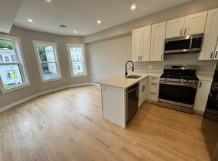 272 E Cottage St APT 2, Dorchester, MA 02125