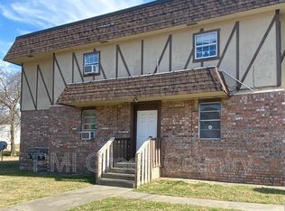 405 S Maple St APT B, Sapulpa, OK 74066