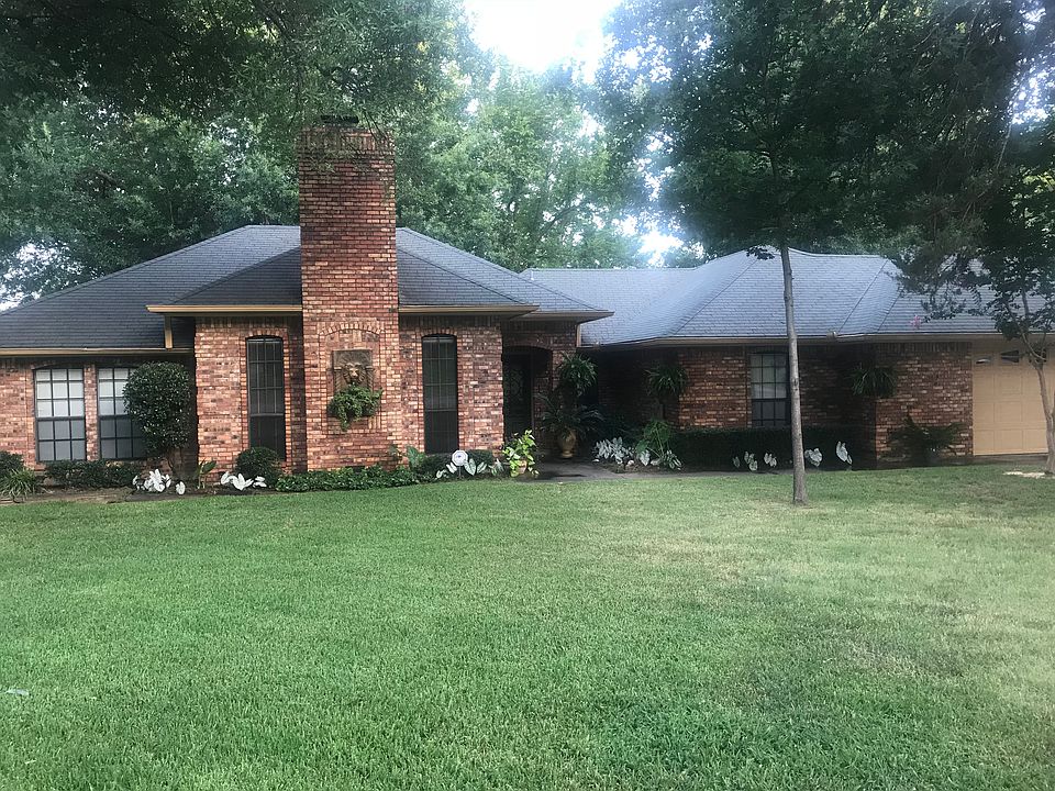 1st image of 743 Pine Valley Dr