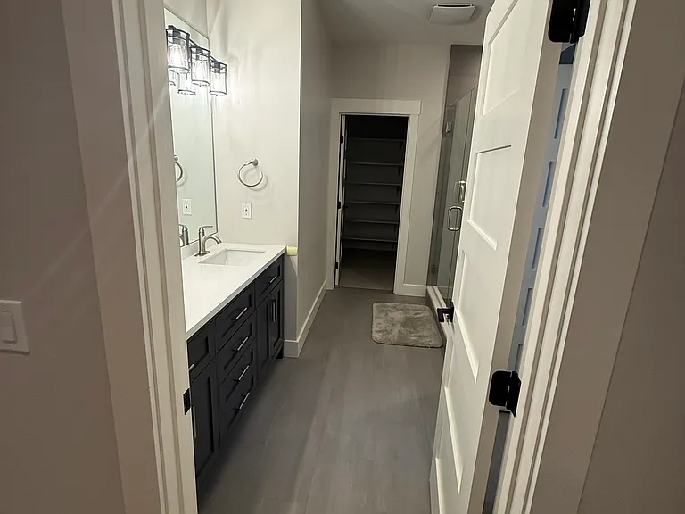 4518 Maple Ave — Photo 31