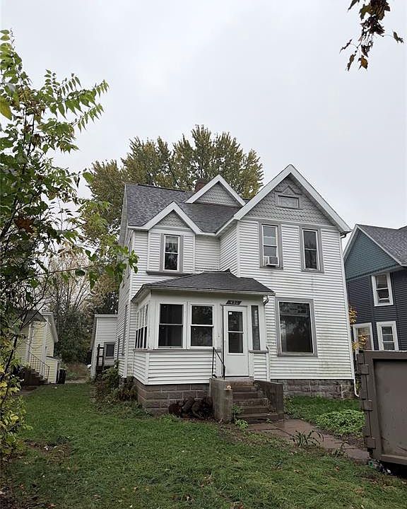 1st image of 421 Hudson St