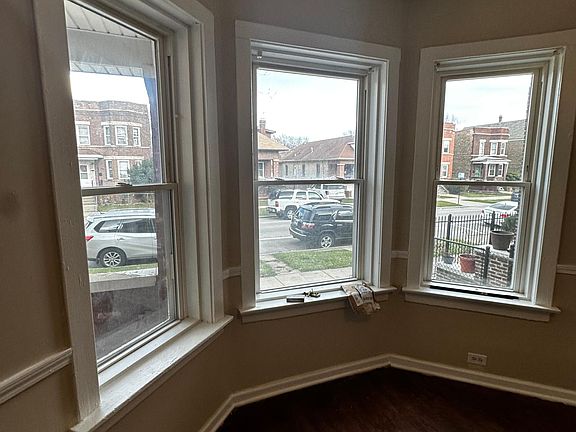 2nd image of 8306 S Manistee Ave #1