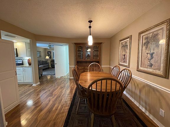 5th image of 541 SW South River Drive #105