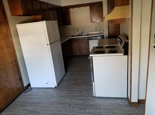2302 S Tucker St, Pittsburg, KS 66762
