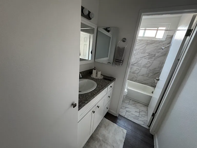 14839 Sherman Way #101 — Photo 6