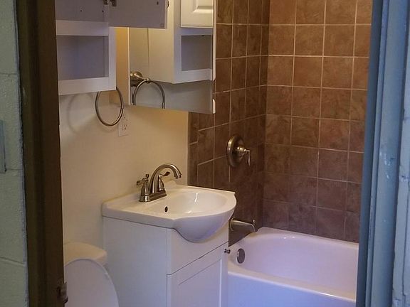 5th image of 4225 50th Ave S APT 206