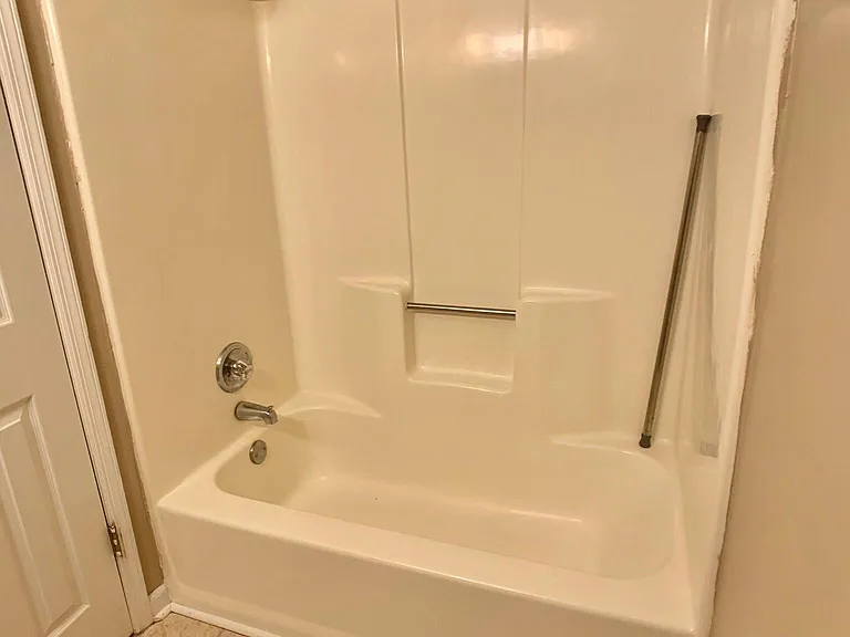 837 N Gay St #5 — Photo 15