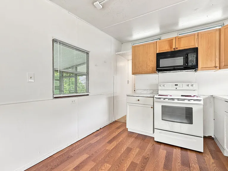 7115 Lofty Dr — Photo 8
