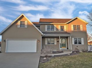 828 Jeremiah Ln, Ottawa, IL 61350
