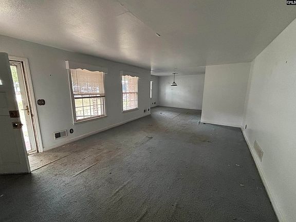 5th image of 724 Janice Dr