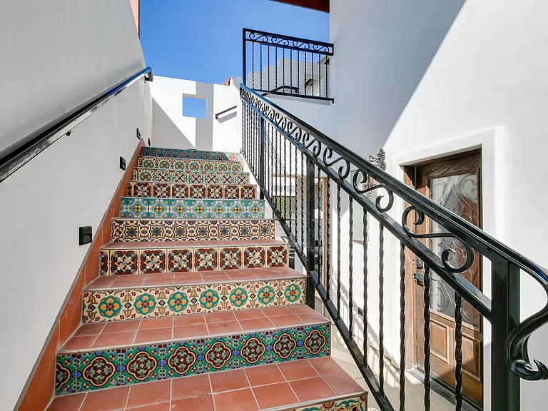166 Avenida Aragon #C — Photo 8