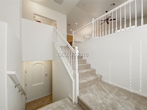 4th image of 5050 Echo Shire Ave