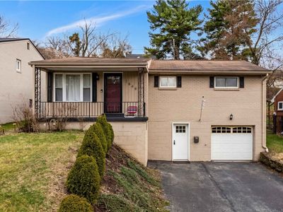 1649 Pembroke Dr, Pittsburgh, PA, 15243