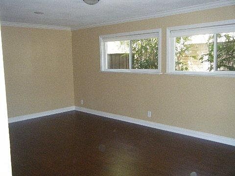 3rd image of 5644 Belvedere Ave