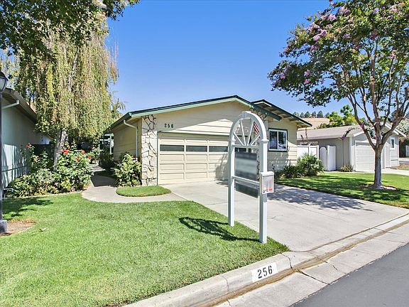 2nd image of 256 Mountain Springs Dr