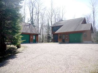 126 Old Indian Trl, Old Forge, NY 13420