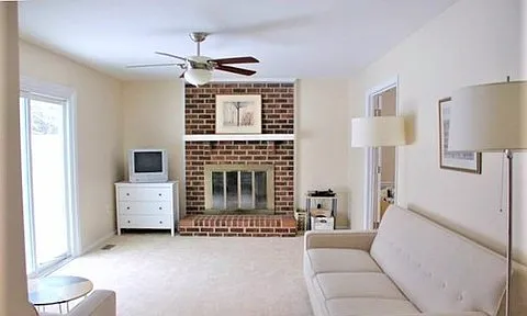 13381 Brookfield Ct — Photo 3