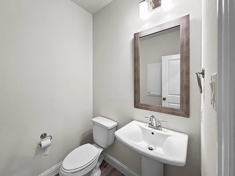 8876 Samara St — Photo 12