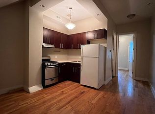 32 Melrose St #1B, Brooklyn, NY 11206