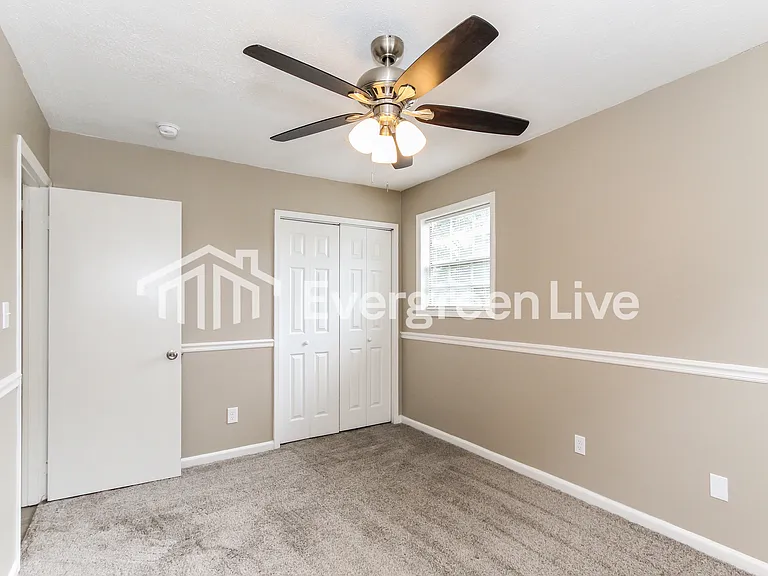 3016 Kathy Ln — Photo 10