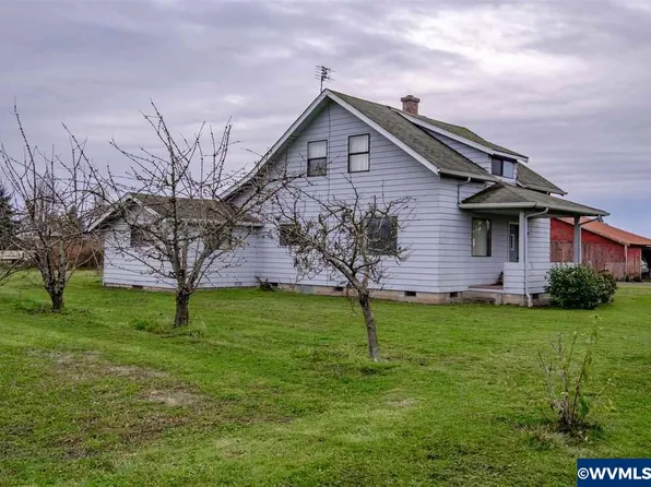930 Sommerville Loop, Harrisburg, OR 97446