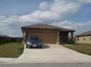 1605 Wedgewood Trl, Lockhart, TX 78644