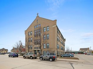 1800 Jefferson St, Two Rivers, WI 54241