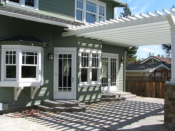 5th image of 39 Ashler Ave