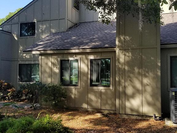 4th image of 8 Birchwood Trl
