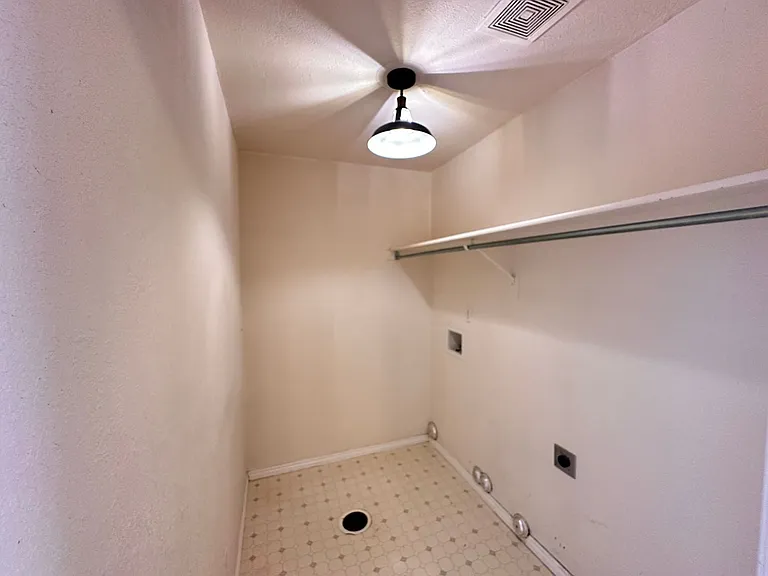 973 E Senior Band Rd — Photo 24