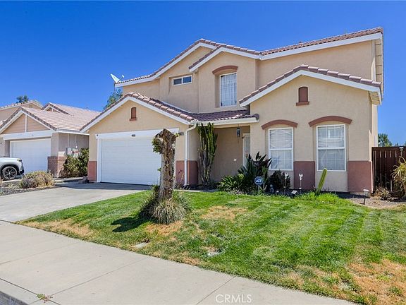 3rd image of 8952 Dahlia Dr