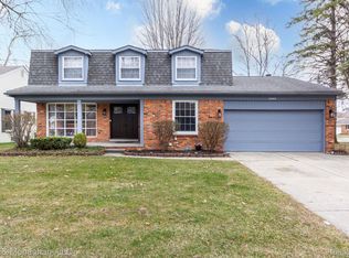 5082 Westmoreland Dr, Troy, MI 48085