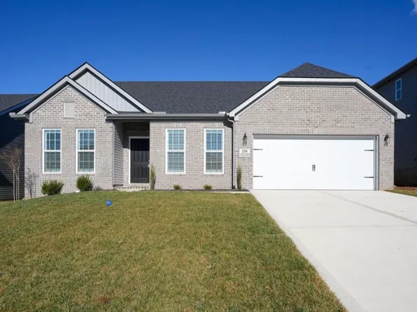 216 Clover Meadow Ln, Maryville, TN 37801