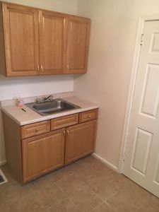 1830 W Glenwood Ave, Philadelphia, PA, 19132
