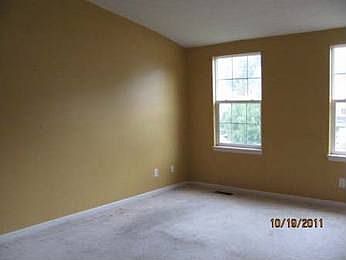 4th image of 6956 Thousand Oaks Ln