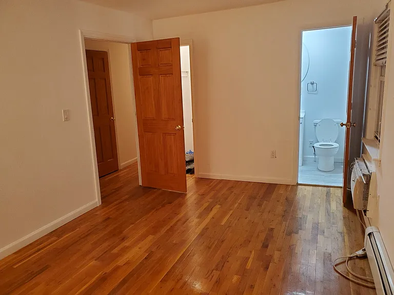 4225 Hill Ave #2 — Photo 11