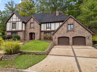 325 Wood Lomond Way, Huntington, WV 25705