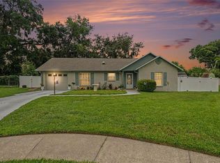 5623 Carie Ct, Zephyrhills, FL 33542