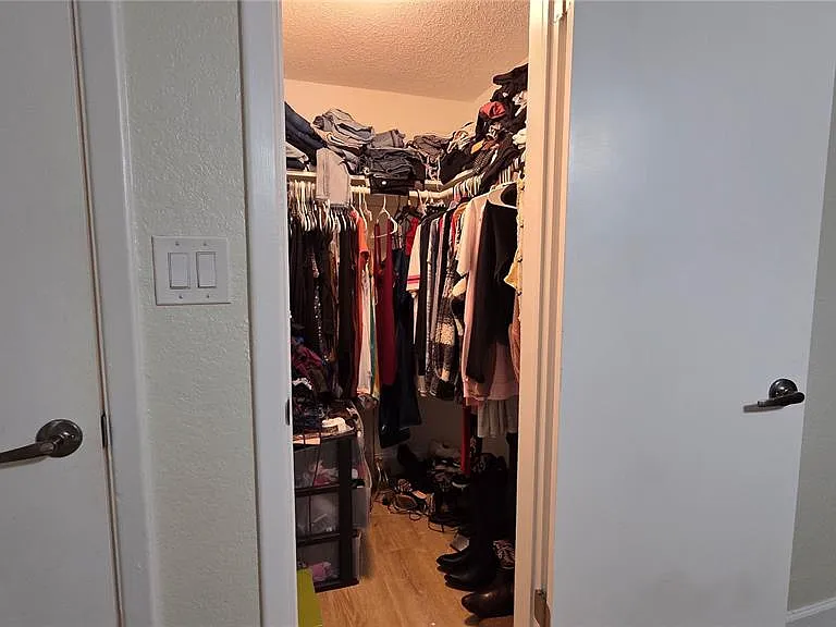 7340 Brentwood Dr — Photo 20