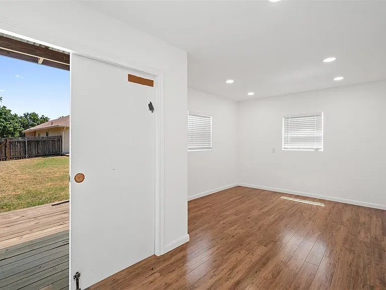 613 Columbine Ave — Photo 23